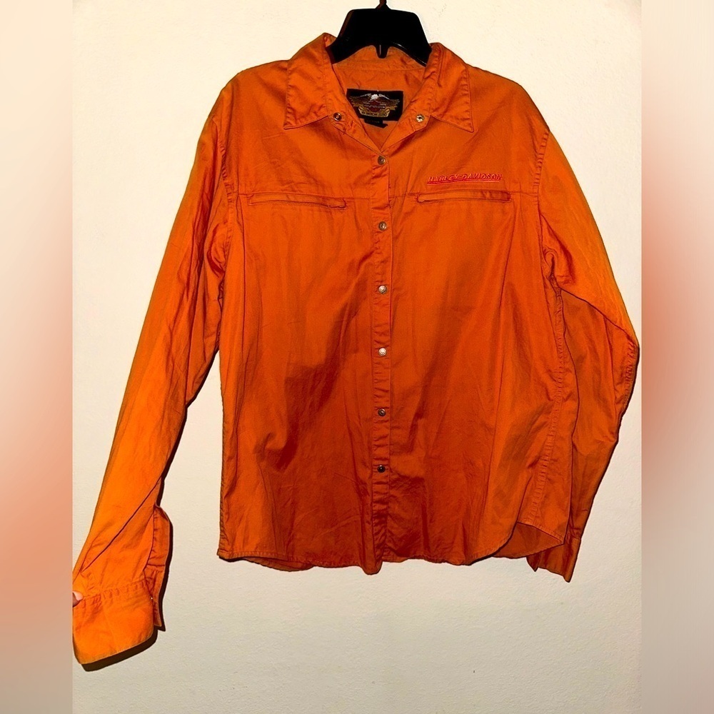 Harley Davidson women’s orange embroidered button front top XL biker